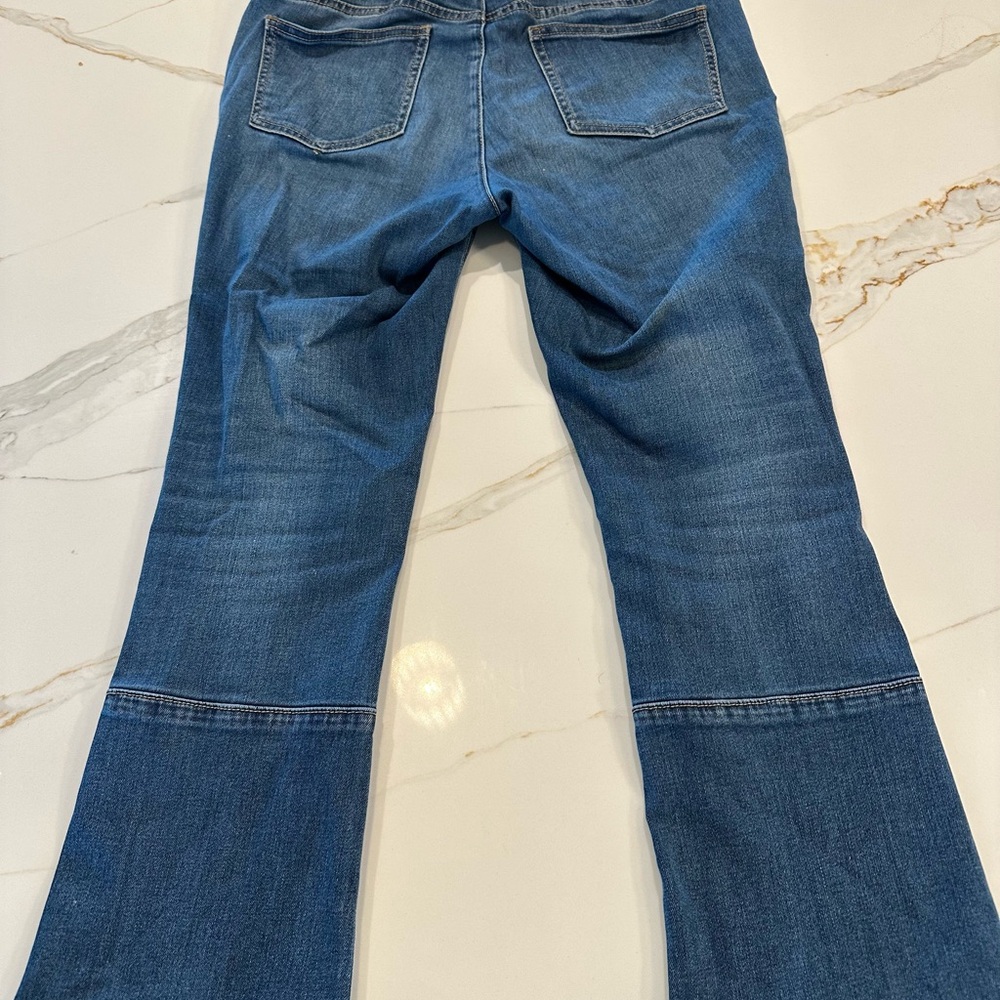 Women's Blue Jeans - Picture 2 of 5